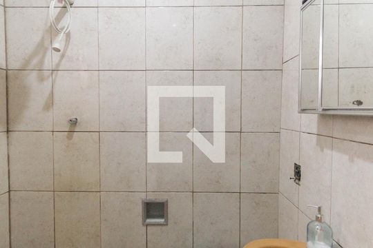 Banheiro Casa 2 de casa à venda com 4 quartos, 166m² em Jardim Alto Pedroso, São Paulo