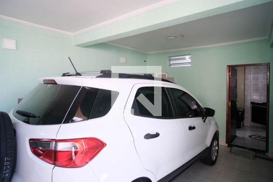 Garagem de casa à venda com 4 quartos, 122m² em Ermelino Matarazzo, São Paulo