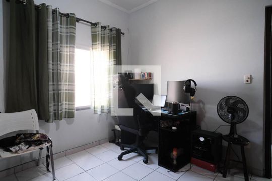 Quarto de casa à venda com 4 quartos, 122m² em Ermelino Matarazzo, São Paulo
