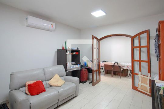 Sala de casa à venda com 3 quartos, 360m² em São Geraldo, Belo Horizonte