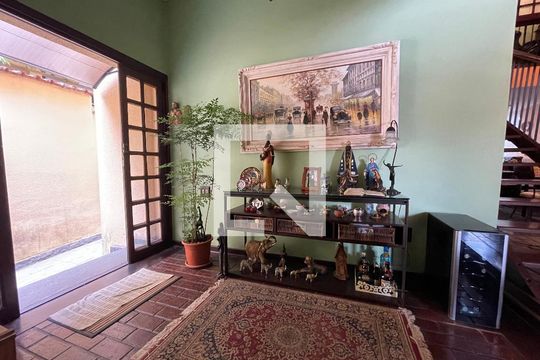 Entrada de casa à venda com 5 quartos, 230m² em Jardim Bonfiglioli, São Paulo