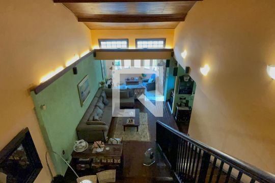 Sala de casa à venda com 5 quartos, 230m² em Jardim Bonfiglioli, São Paulo