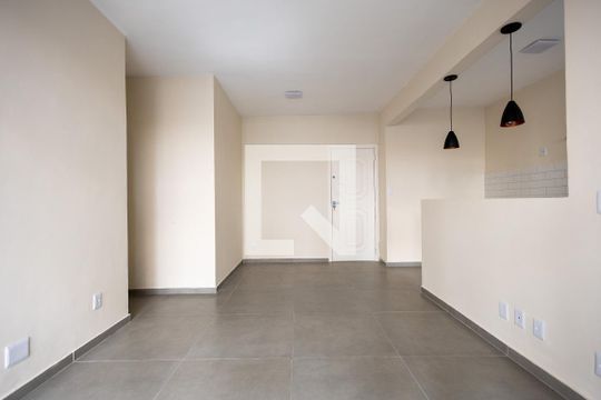 Sala de apartamento para alugar com 2 quartos, 56m² em Engenho Novo, Rio de Janeiro