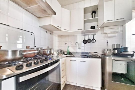 Cozinha de apartamento à venda com 4 quartos, 240m² em Buritis, Belo Horizonte