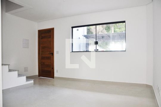 Casa à venda com 2 quartos, 85m² em Parque Monteiro Soares, São Paulo