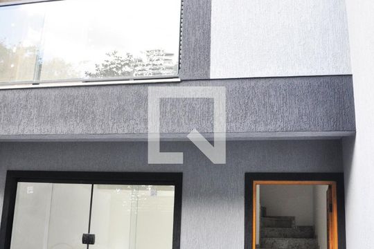 Garagem de casa à venda com 2 quartos, 85m² em Parque Monteiro Soares, São Paulo