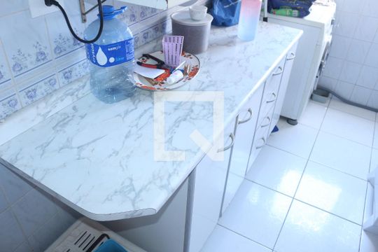 Cozinha de apartamento à venda com 2 quartos, 50m² em Santa Maria, São Caetano do Sul