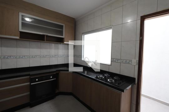 Cozinha de casa de condomínio à venda com 2 quartos, 56m² em Vila Beatriz, São Paulo