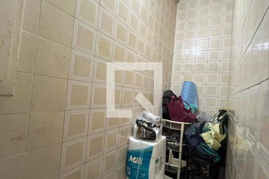Despensa de casa à venda com 5 quartos, 290m² em Planalto Paulista, São Paulo