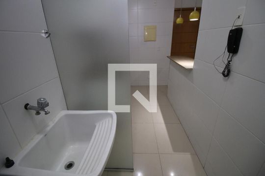 Área de Serviço de apartamento à venda com 2 quartos, 57m² em Penha, Rio de Janeiro