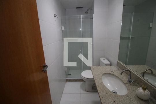 Banheiro da Suíte 1 de apartamento à venda com 2 quartos, 57m² em Penha, Rio de Janeiro