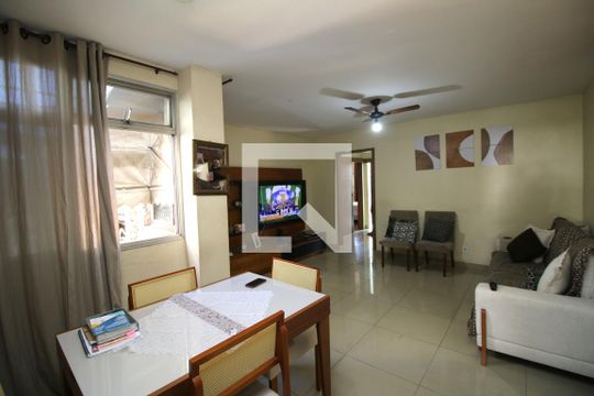 Apartamento à venda com 3 quartos, 180m² em Olaria, Rio de Janeiro