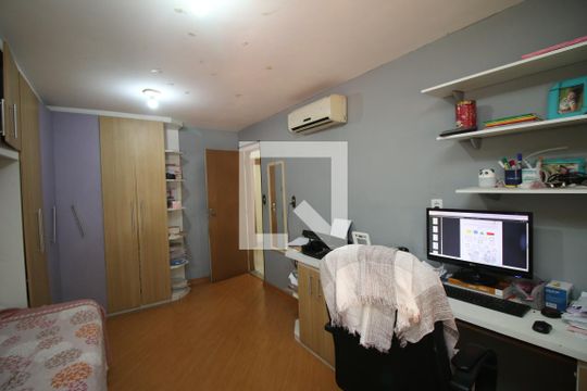 Quarto 2 de apartamento à venda com 3 quartos, 180m² em Olaria, Rio de Janeiro