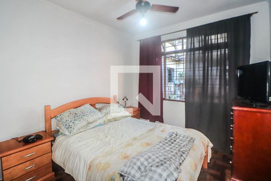 Quarto 1 de casa à venda com 4 quartos, 428m² em Chácara das Pedras, Porto Alegre