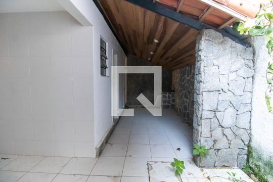 Área de Serviço de casa à venda com 3 quartos, 363m² em Matapaca, Niterói