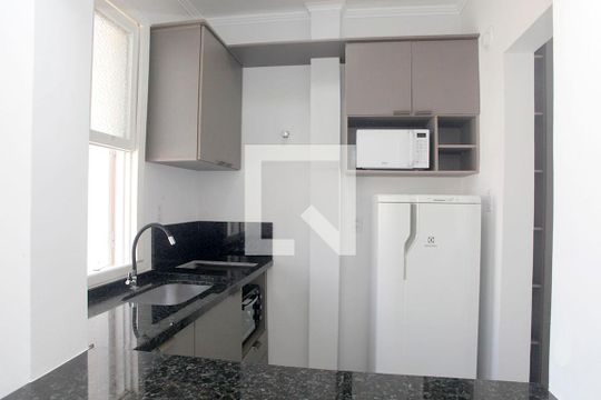 Cozinha de apartamento para alugar com 1 quarto, 30m² em Centro Histórico, Porto Alegre
