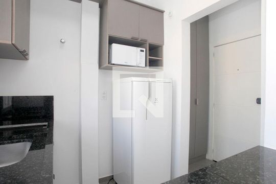 Cozinha de apartamento para alugar com 1 quarto, 30m² em Centro Histórico, Porto Alegre