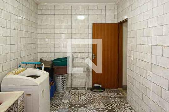 Área de Serviço de casa à venda com 8 quartos, 400m² em Parque Tomas Saraiva, São Paulo