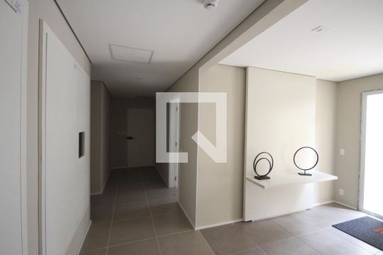 Hall de Entrada de apartamento para alugar com 2 quartos, 39m² em Mooca, São Paulo
