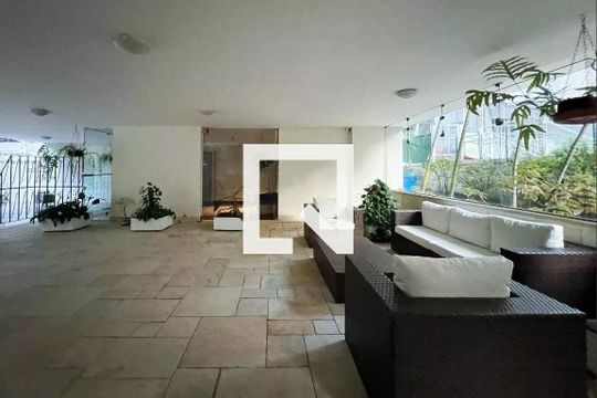 Área comum de apartamento à venda com 3 quartos, 147m² em Itaim Bibi, São Paulo