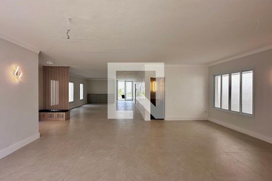 Sala de casa à venda com 4 quartos, 430m² em Brooklin, São Paulo