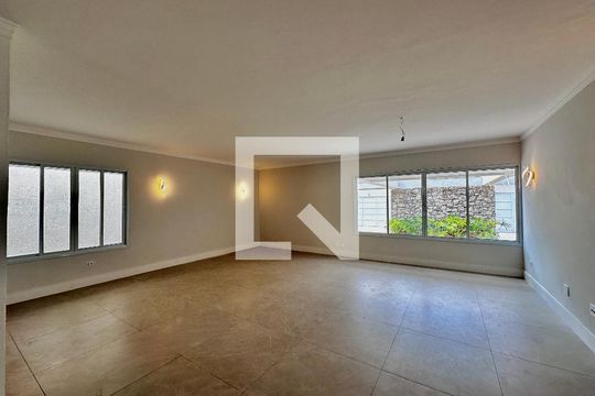 Sala de casa à venda com 4 quartos, 430m² em Brooklin, São Paulo