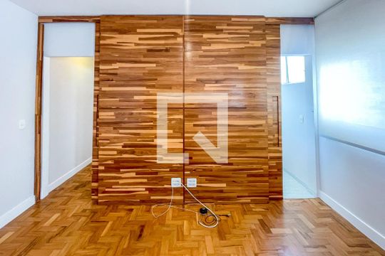 Sala de apartamento à venda com 2 quartos, 85m² em Jardim Paulista, São Paulo
