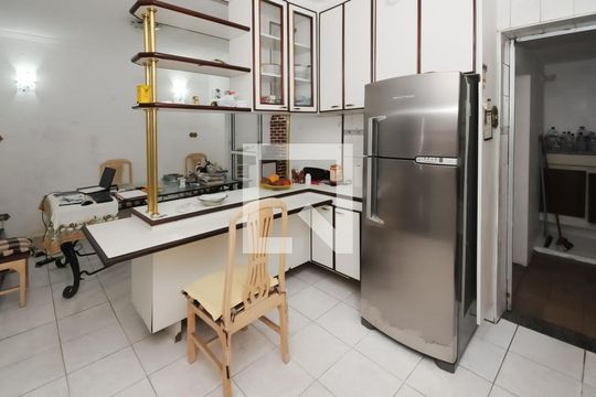 Cozinha de casa à venda com 3 quartos, 97m² em Paulicéia, São Bernardo do Campo