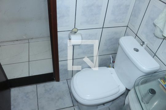 Banheiro 1 de casa à venda com 5 quartos, 250m² em Mauá, São Caetano do Sul