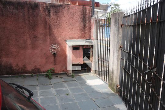 Garagem de casa à venda com 5 quartos, 250m² em Mauá, São Caetano do Sul
