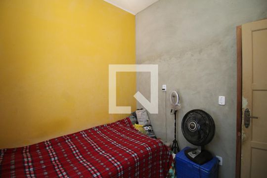 Quarto 2 de casa à venda com 2 quartos, 66m² em Irajá, Rio de Janeiro