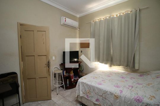 Quarto 1 de casa à venda com 2 quartos, 66m² em Irajá, Rio de Janeiro