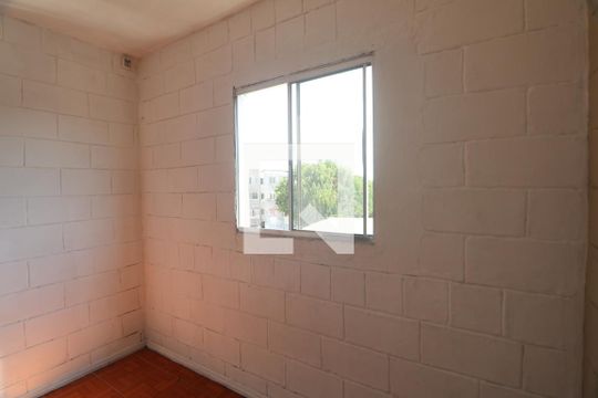 Quarto 2 de apartamento à venda com 2 quartos, 45m² em Guajuviras, Canoas