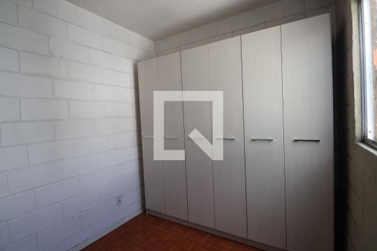 Quarto 1 de apartamento à venda com 2 quartos, 45m² em Guajuviras, Canoas