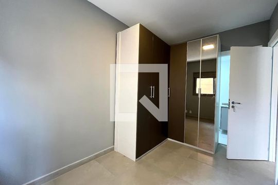 Suite de apartamento à venda com 1 quarto, 30m² em Jardim Prudência, São Paulo