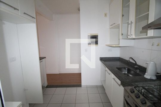 Cozinha de apartamento para alugar com 2 quartos, 67m² em Parque Residencial Aquarius, São José dos Campos