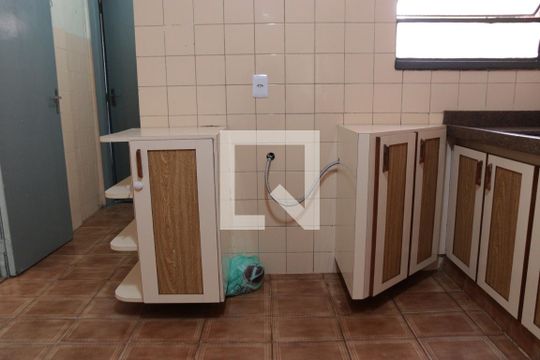 Cozinha de apartamento para alugar com 3 quartos, 101m² em Setor Leste Vila Nova, Goiânia
