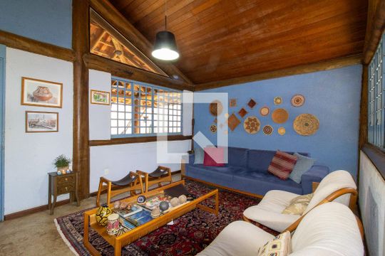Casa à venda com 5 quartos, 440m² em Chácara Santa Margarida, Campinas