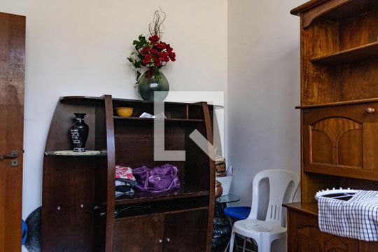 Quarto de Serviço de casa à venda com 4 quartos, 450m² em São Bento, Belo Horizonte