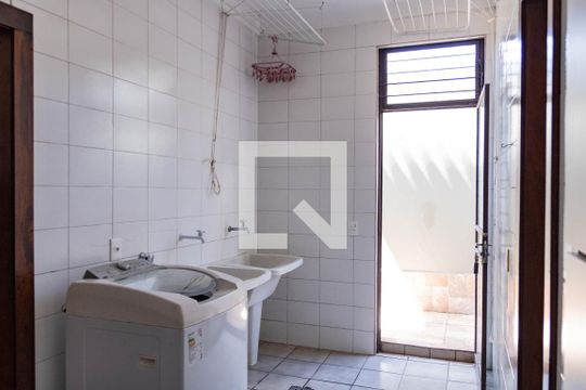 Área de Serviço de casa à venda com 4 quartos, 450m² em São Bento, Belo Horizonte