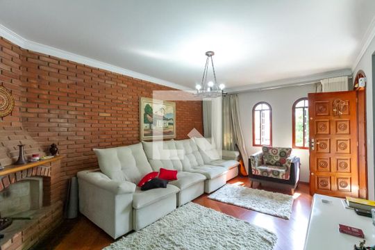 Casa à venda com 3 quartos, 225m² em Parque Terra Nova Ii, São Bernardo do Campo