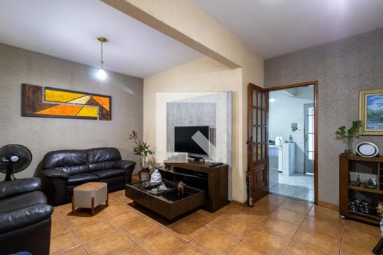 Sala de casa à venda com 3 quartos, 248m² em Vila Galvão, Guarulhos