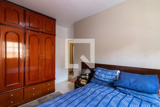 Quarto 1 de casa à venda com 3 quartos, 248m² em Vila Galvão, Guarulhos