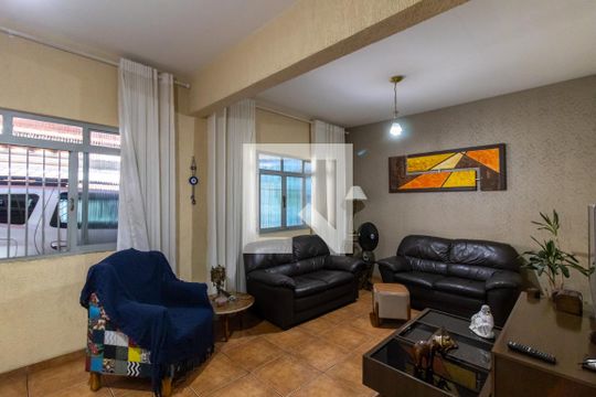 Casa à venda com 3 quartos, 248m² em Vila Galvão, Guarulhos