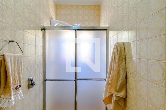 Banheiro da Suíte de casa à venda com 5 quartos, 411m² em Alto da Mooca, São Paulo