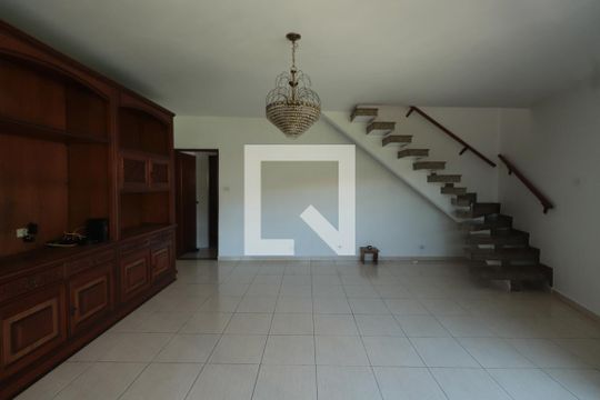 Sala de casa à venda com 3 quartos, 220m² em Vila Matilde, São Paulo