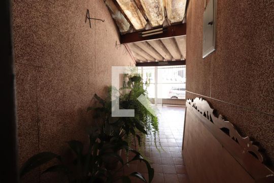 Garagem de casa à venda com 3 quartos, 220m² em Vila Matilde, São Paulo