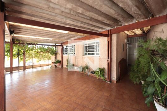 Garagem de casa à venda com 3 quartos, 220m² em Vila Matilde, São Paulo