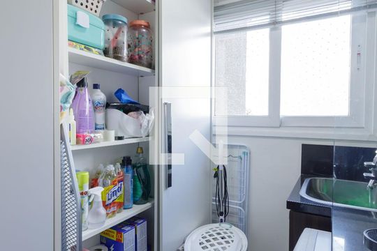 Área de Serviço de apartamento à venda com 2 quartos, 69m² em São João, Porto Alegre