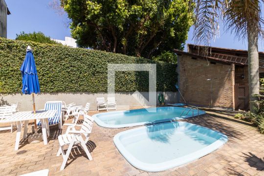 Área comum - Piscina de casa de condomínio à venda com 3 quartos, 140m² em Aberta dos Morros, Porto Alegre